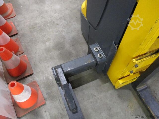 Hochhubwagen Jungheinrich EJB14