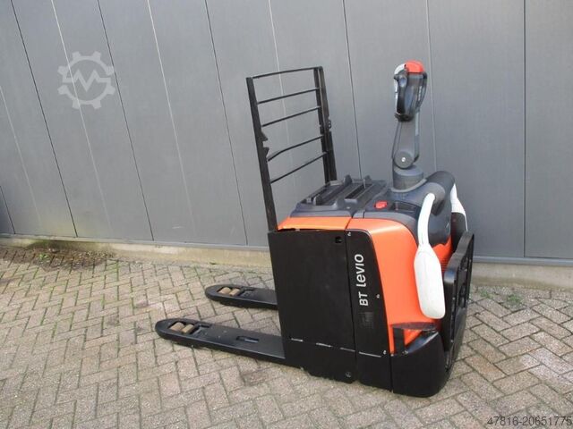 Niederhubwagen TOYOTA LPE250