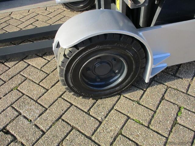 Reachtruck STILL FM-X17 SE