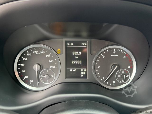 مینی‌بوس MERCEDES-BENZ Vito Tourer 114 CDI Automatik 9 Sitzer Klima