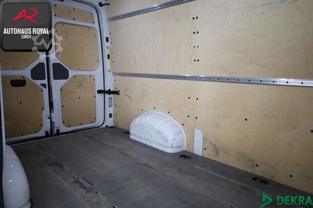 Ploščati dostavnik Volkswagen Crafter 2.0 TDI KASTEN AUT,KAMERA,NAVI,DAB,KLIMA