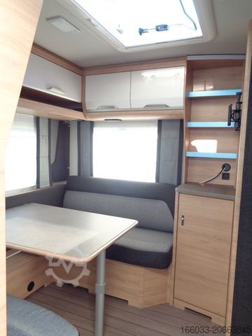 कारवां KNAUS Südwind 460 EU Black Sel. *Winter*Markise*Extras