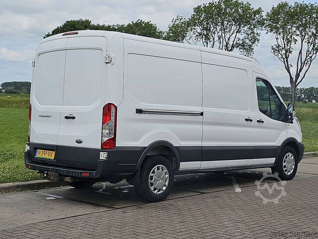Kombi s vysokou strechou FORD TRANSIT 2.0 L3H2 170Pk Euro6!