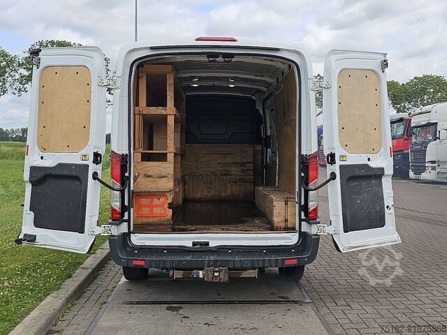 Kombi s vysokou strechou FORD TRANSIT 2.0 L3H2 170Pk Euro6!