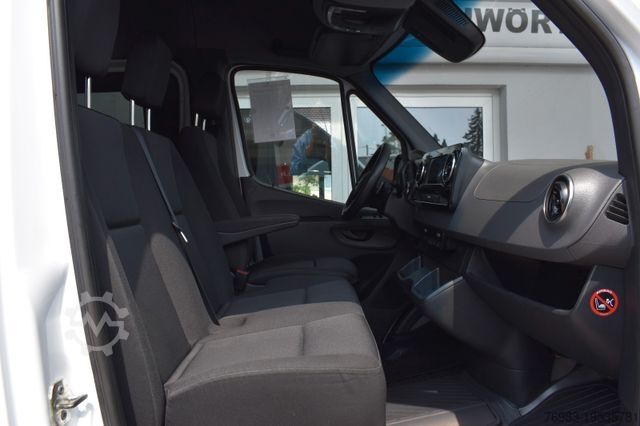 Furgoneta MERCEDES-BENZ 316 CDI Sprinter Mixto 4x4 7 G-Tronic 5 Sitzer