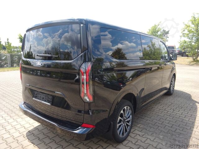 小型客车 FORD Tourneo Custom Titanium 320L2 4x4 Exclusiv Stdhz