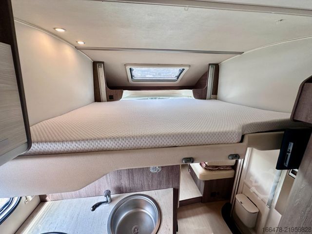 Autocaravana semi-integrada BÜRSTNER Ixeo Time it 726 *Einzelbetten-Hubbett*