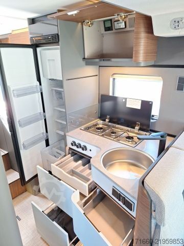 Autocaravana semi-integrada HYMER/ERIBA B-Klasse MC T 600