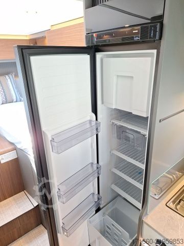Autocaravana semi-integrada HYMER/ERIBA B-Klasse MC T 600