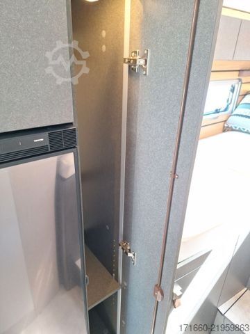 Autocaravana semi-integrada HYMER/ERIBA ML-T Xperience 580