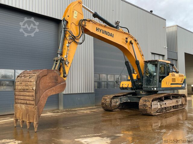 Eksavator perayap Hyundai HX 430L