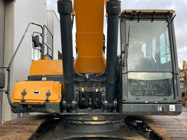 Eksavator perayap Hyundai HX 430L