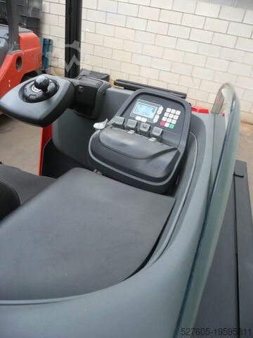 Reach truck BT RRE 200 E