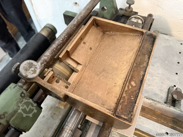 Streifen-Anleimmaschine Karl Tränklein