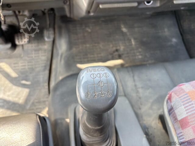 Platformos priekaba Iveco Eurocargo 150E18 / Manual / Palfinger PK10.000 ...