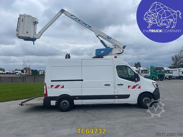 Plataforma elevatória Renault Master 130.35 nacelle socage