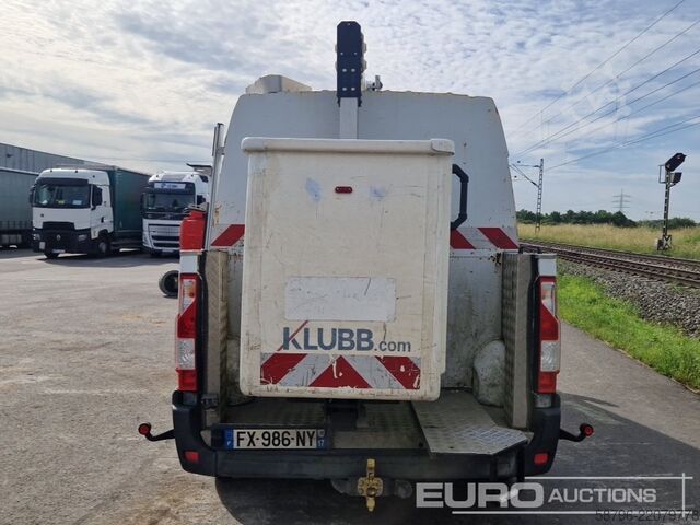 панелен ван Renault Master