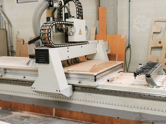 Centro di lavoro con tavola di appoggio SCM ACCORD 20