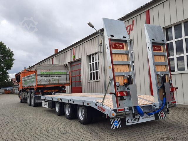Plattform Anhänger FLIEGL Tridem-Plattform Anhänger TPS 300 Bau