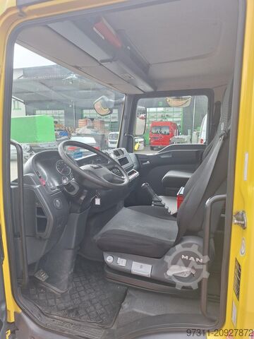 Nacelle télescopique sur poids lourd RUTHMANN T 285 / MAN TGL 7.150 4X2 BB