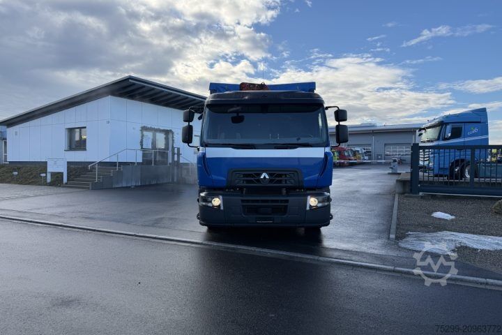 מנוף מותקן על משאית Renault D Wide 18.380 4x2 F130A.22 / Swiss-Vehicle