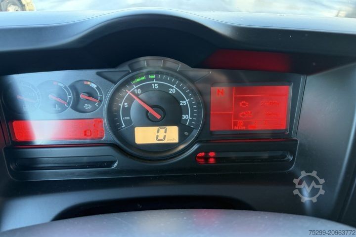 מנוף מותקן על משאית Renault D Wide 18.380 4x2 F130A.22 / Swiss-Vehicle