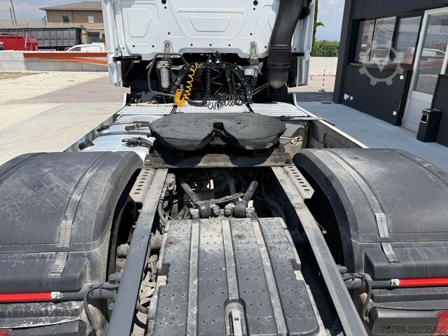 стандартен влекач Mercedes-Benz Actros 1845 ADR Retarder Euro6D