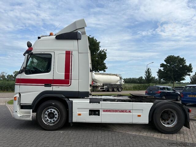 Стандарт-СЗМ Volvo FM400 Euro 5 / PTO - Hydraulics / 740.000 KM / ...