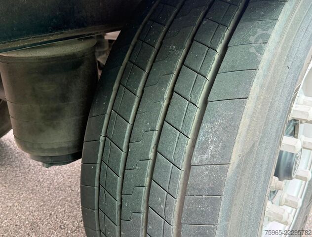 Semi-reboque frigorífico KRONE SD THERMO KING SLXi 400 WHISPER BPW AXLES DISC B