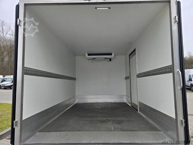 Šaldytuvo kėbulo furgonas IVECO Daily 35S18H Kühlkoffer -18° / +30° -SOFORT