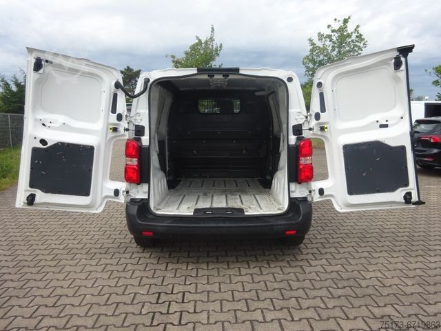 Панелен ван TOYOTA Proace 95PS Comoact Comfort Klima