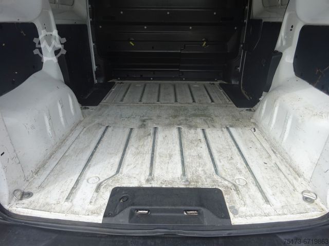 Панелен ван TOYOTA Proace 95PS Comoact Comfort Klima