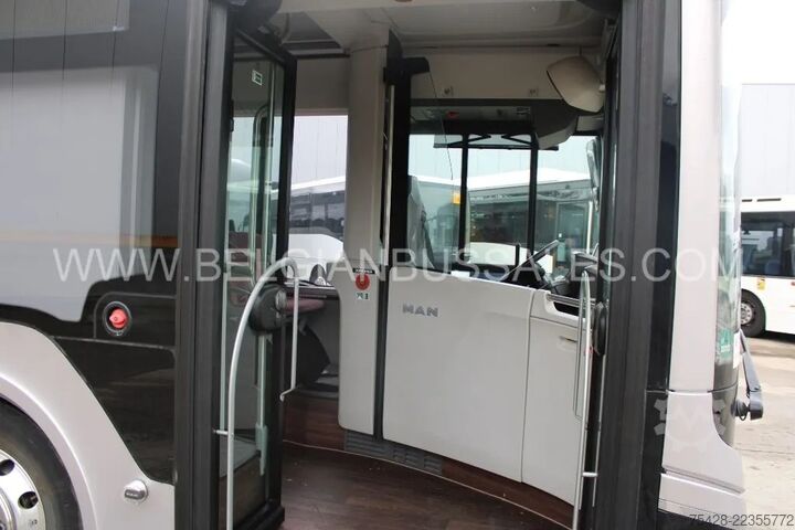 Zglobni autobus MAN Lions City G  / Medical Bus / TOP / Partybus