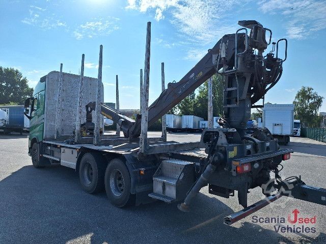 Autocamion pentru transport bușteni Volvo FH500 6X4 Holztransporter Kesla Ladekrank
