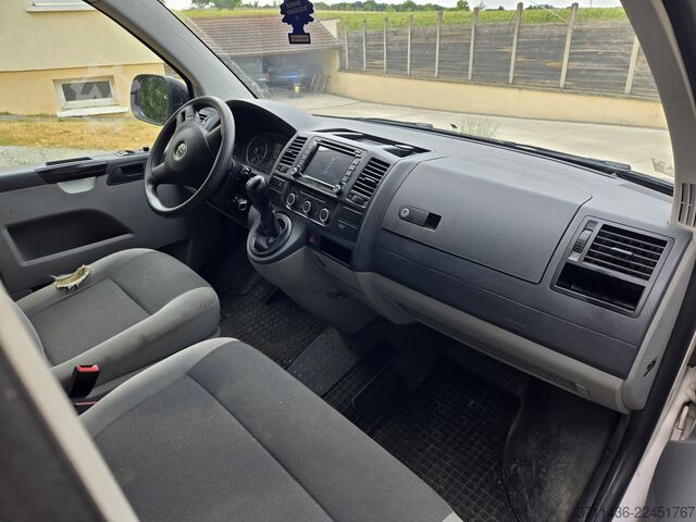 панельний фургон VW Transporter T5 Edition 2.0 BiTDI 180 ch