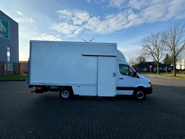 Box van MERCEDES-BENZ Sprinter 516 CDI Koffer mit Ladebordwand *L 4,80