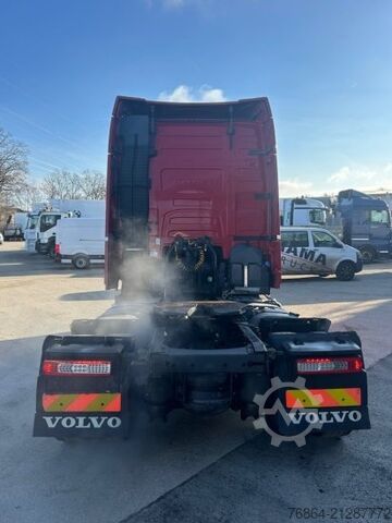 Volume tractor unit VOLVO FH 500 E6, STANDKLIMA,  LOW DECK , MEGA I-SHIFT/DUAL CLUTCH, VEB+,