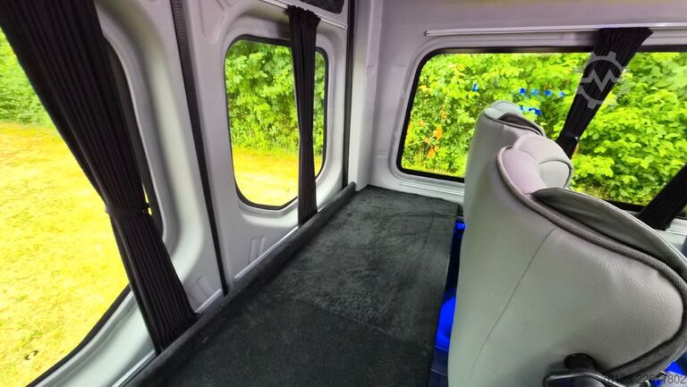 Minibus MERCEDES-BENZ 319 StockSprinter VIP Shuttle 9 SS  Panoramadach