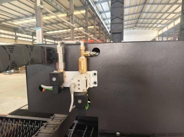 Machine de découpe laser JINAN SENKE CNC MACHINE SKL-1530F