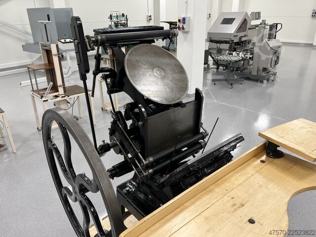 Bogtrykkerimaskine Letterpress printing press foot operated