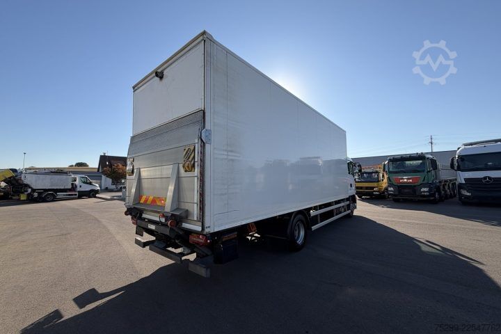 Dėžinis sunkvežimis MAN TGM 15.290 4x2 Koffer/HB / Swiss-Vehicle