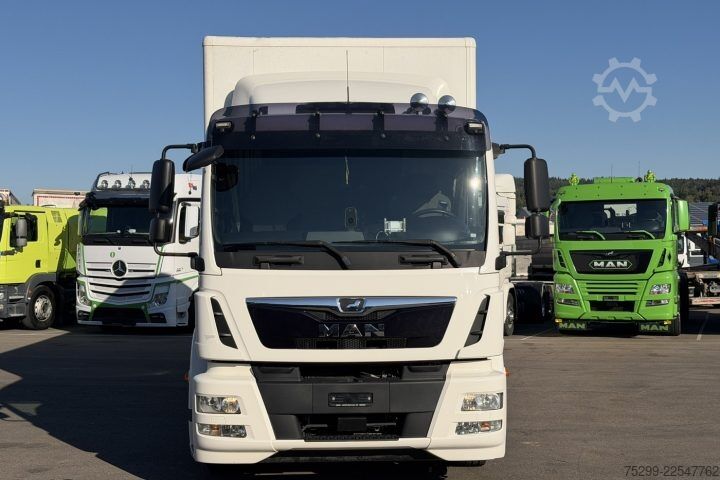 Dėžinis sunkvežimis MAN TGM 15.290 4x2 Koffer/HB / Swiss-Vehicle