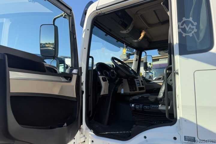 Dėžinis sunkvežimis MAN TGM 15.290 4x2 Koffer/HB / Swiss-Vehicle