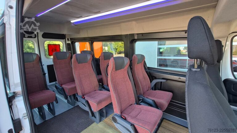 Minibusz Opel Movano Mobility Airline Boden Rolli