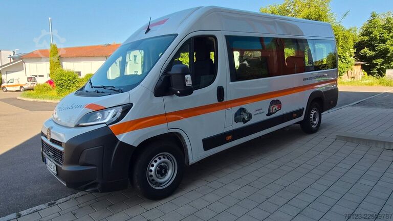 Minibusz Opel Movano Mobility Airline Boden Rolli