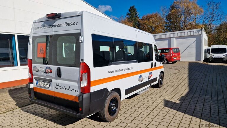 Minibusz Opel Movano Mobility Airline Boden Rolli