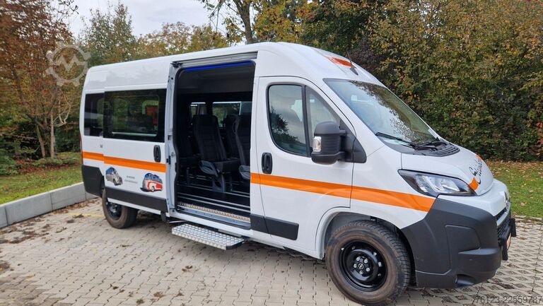 Minibusz Opel Movano Mobility Airline Boden Rolli