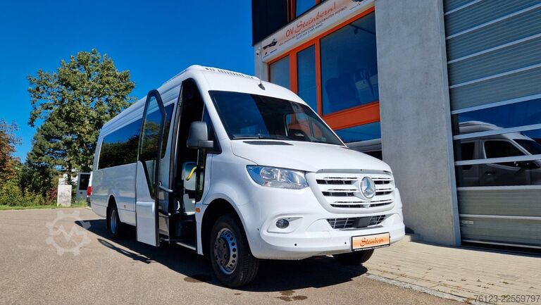 Minibusz MERCEDES-BENZ 517 Lord Comfort XXL Vorlauffahrzeug 23 SS