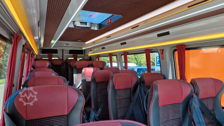 Minibusz MERCEDES-BENZ 517 Lord Comfort XXL Vorlauffahrzeug 23 SS
