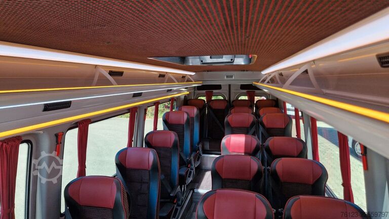 Minibusz MERCEDES-BENZ 517 Lord Comfort XXL Vorlauffahrzeug 23 SS